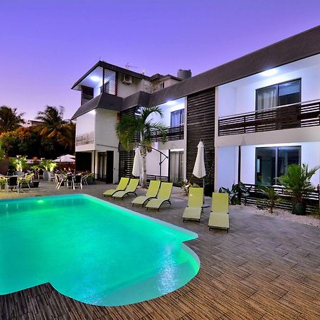 West Palm Inn Flic-en-Flacq Dış mekan fotoğraf