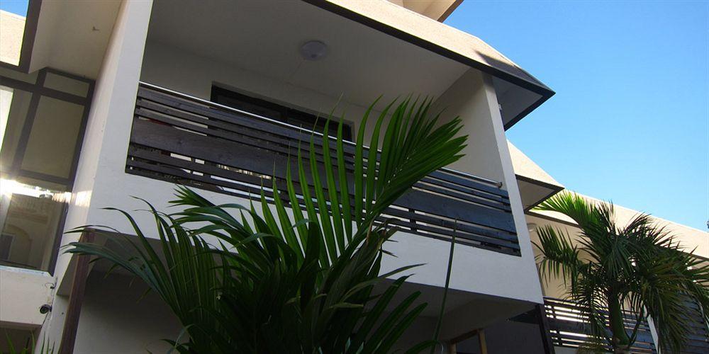 West Palm Inn Flic-en-Flacq Dış mekan fotoğraf