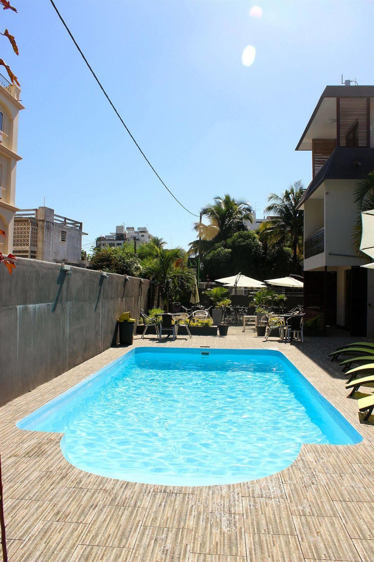 West Palm Inn Flic-en-Flacq Dış mekan fotoğraf