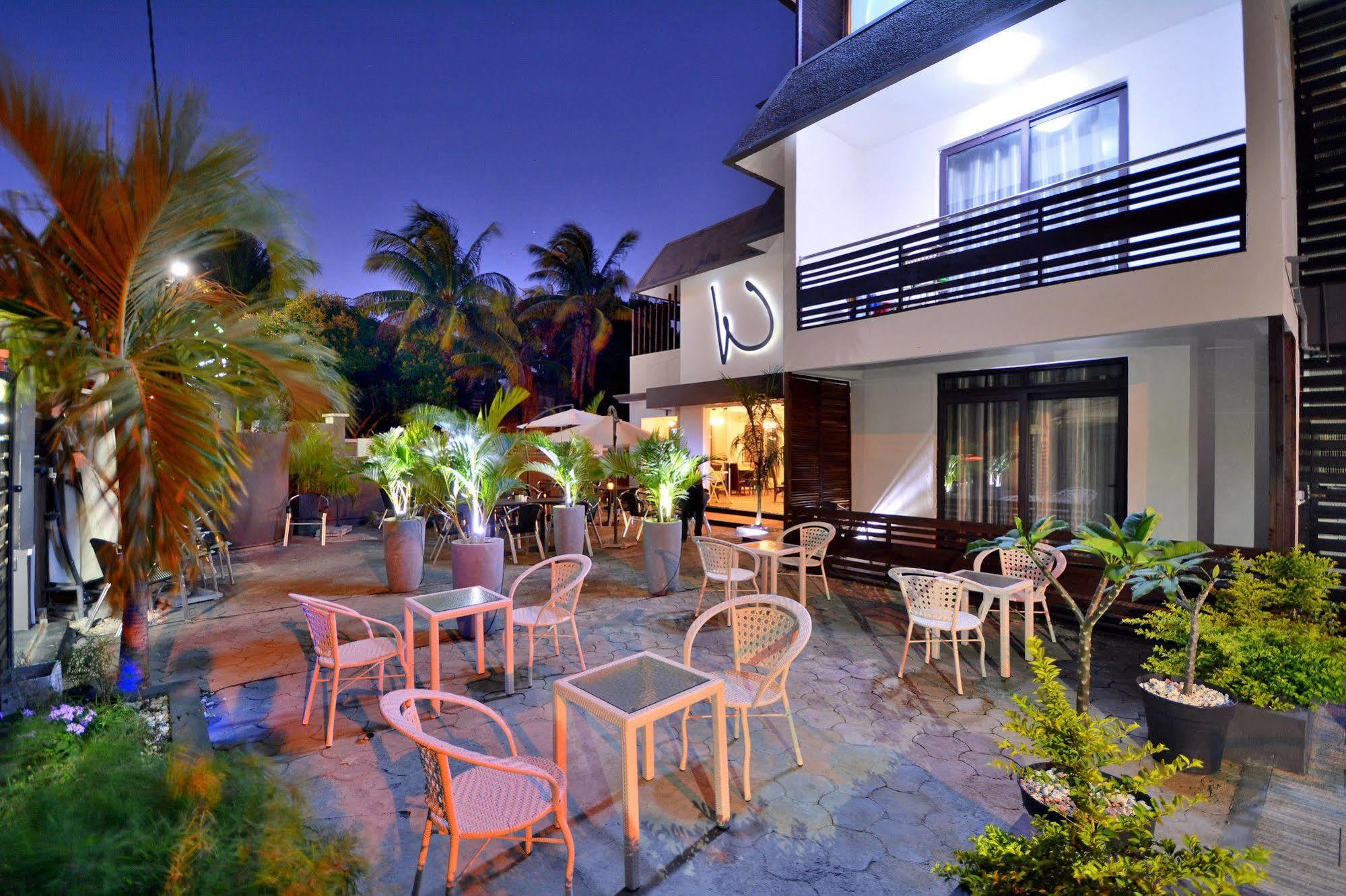 West Palm Inn Flic-en-Flacq Dış mekan fotoğraf